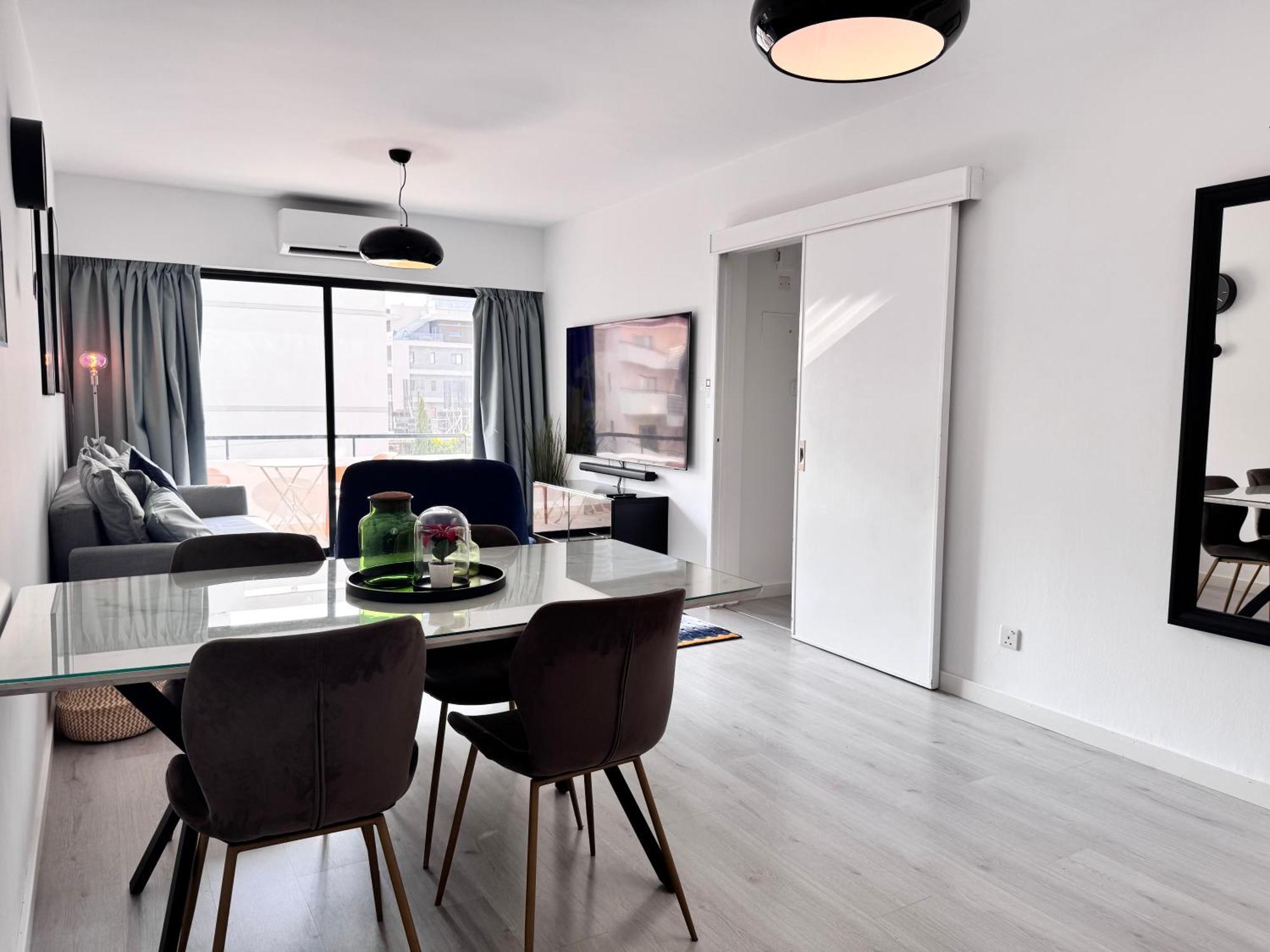 Metro Court Apartments Лимасол Экстерьер фото