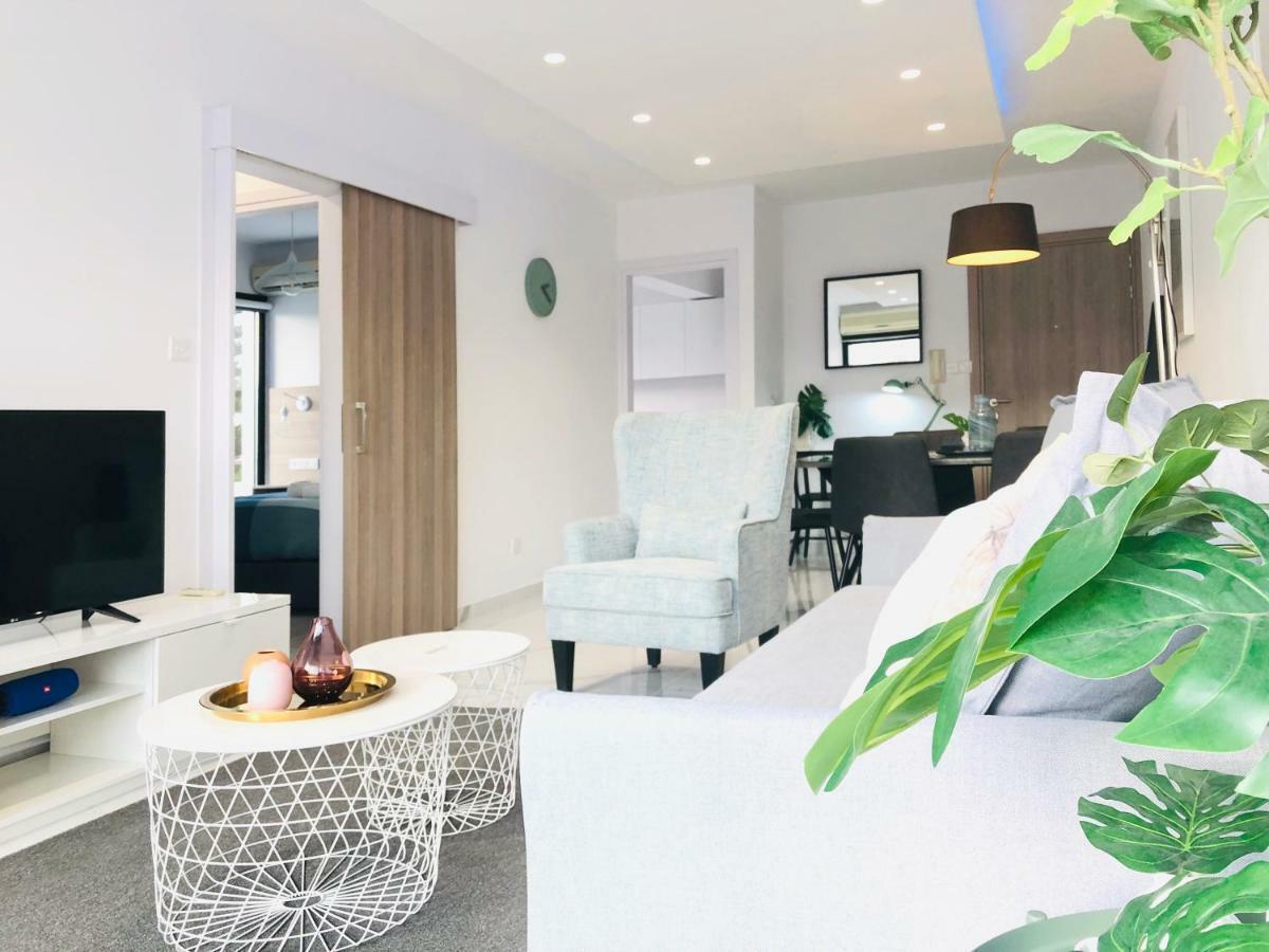 Metro Court Apartments Лимасол Экстерьер фото